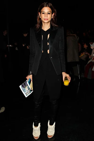 Look 10